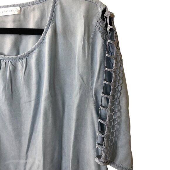 Retrology Cut-Out Sleeve Top Sz XL - Picture 2 of 6